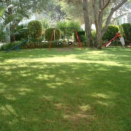 Magda Park 2d Apartment *