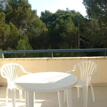 Magda Park 2d Apartment